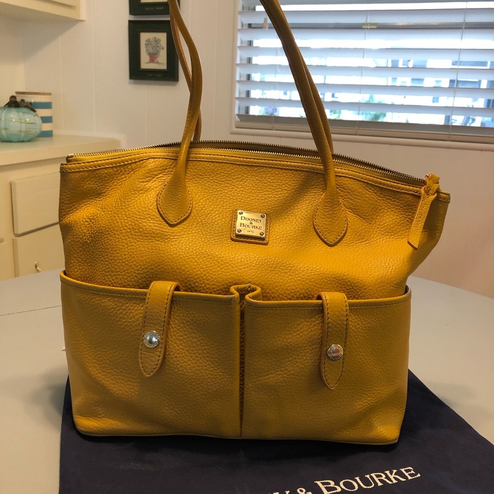 Dooney Bourke handbag